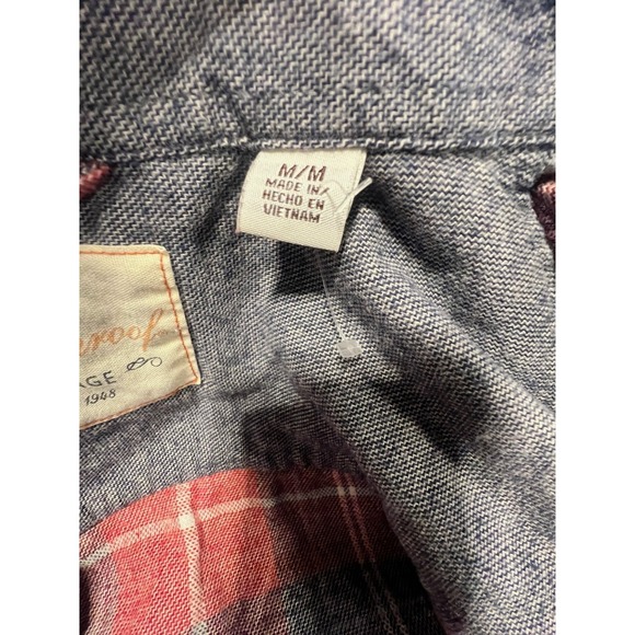 Men's Red Plaid Weatherproof Long Sleeve Button Up Size M - Picture 3 of 5